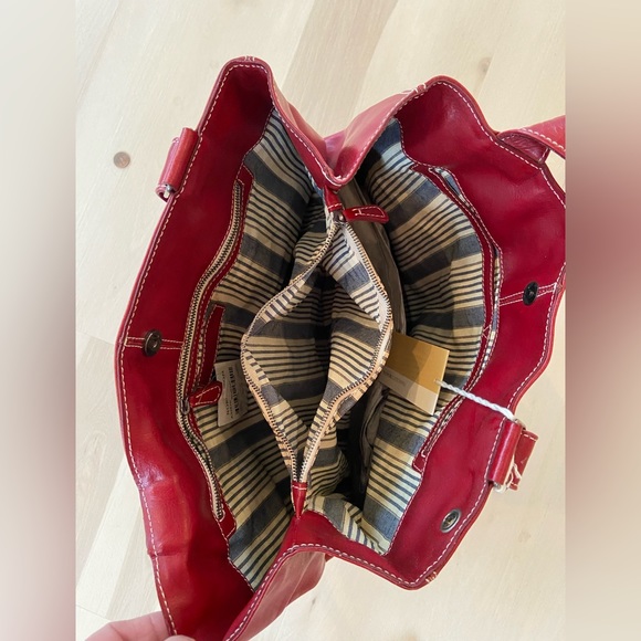 Price reduced! Francesco Biasio red leather bag. New/Unused - Picture 2 of 7